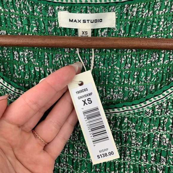 NWT Max Studio Floral Long Sleeve Smocked Dress XS - Picture 9 of 10